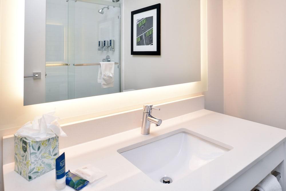 Four Points By Sheraton Omaha Midtown Eksteriør billede