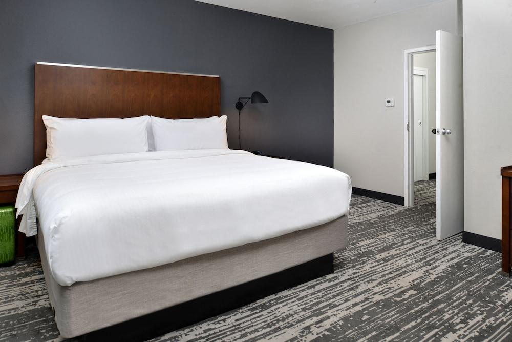 Four Points By Sheraton Omaha Midtown Eksteriør billede