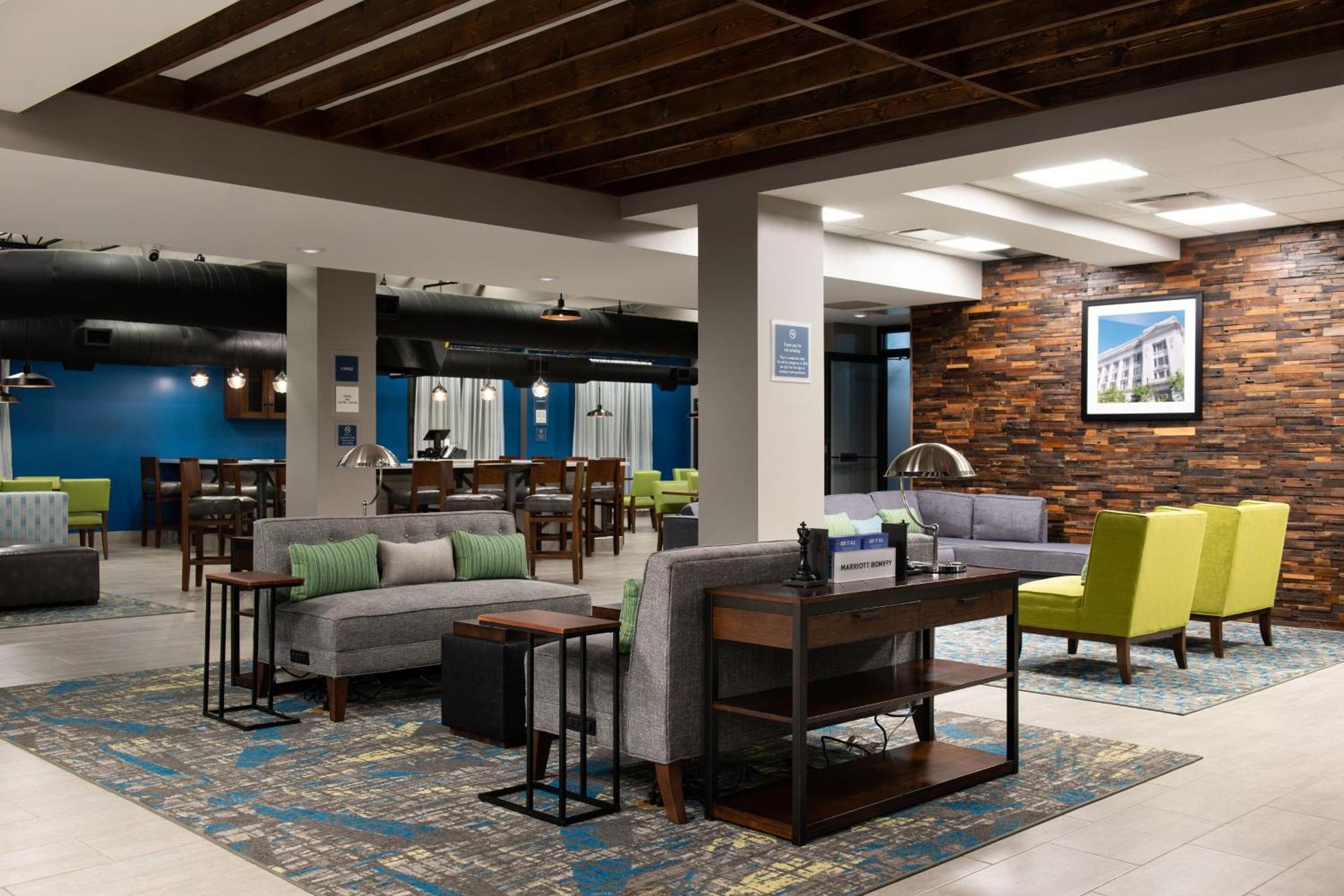 Four Points By Sheraton Omaha Midtown Eksteriør billede