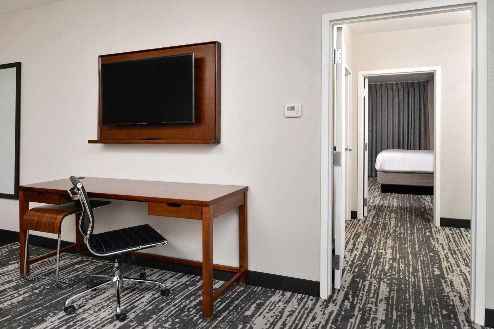 Four Points By Sheraton Omaha Midtown Eksteriør billede